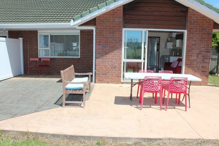 Photo of property in 38 Henson Road, Whitford, Howick, 2571