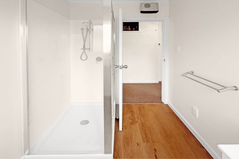 Photo of property in 53 Glenfield Crescent, Mairehau, Christchurch, 8052