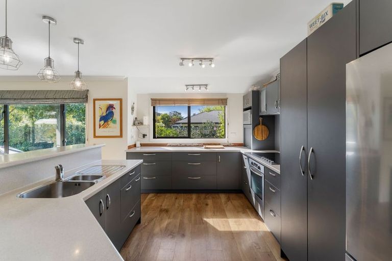 Photo of property in 8a Angus Place, Wakefield, 7025