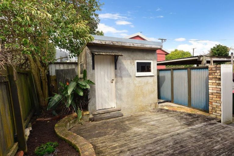Photo of property in 105 Queens Avenue, Frankton, Hamilton, 3204