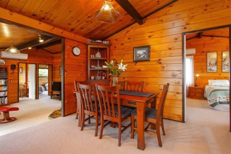 Photo of property in 100 Wharf Road, Clarks Beach, Pukekohe, 2679