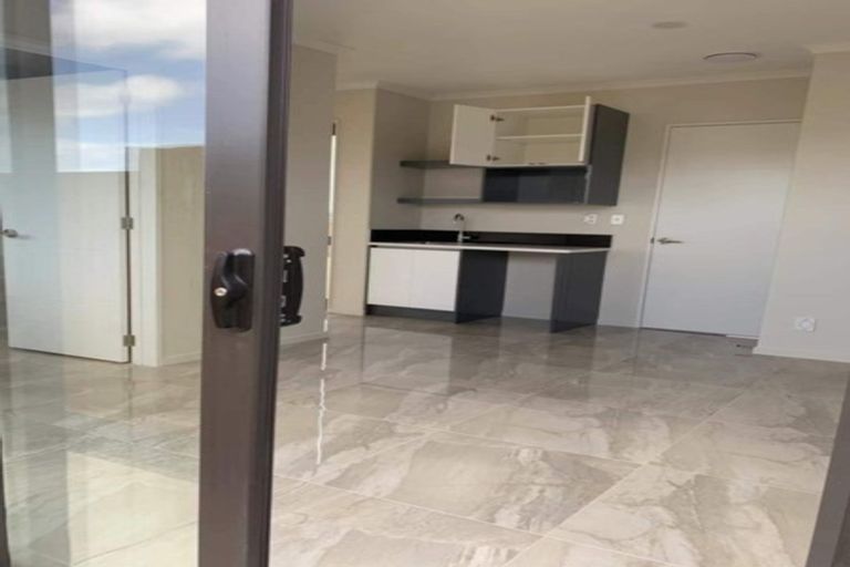 Photo of property in 47 Hikuawa Road, Flat Bush, Auckland, 2019