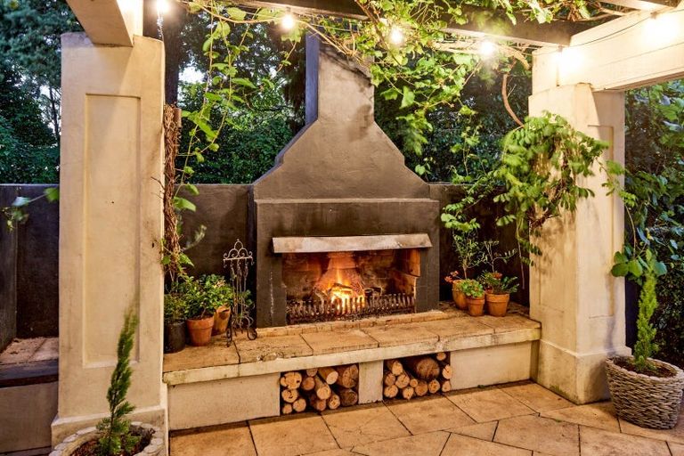 Photo of property in 46 Kawiu Road, Levin, 5510