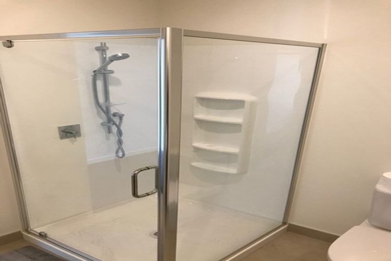 Photo of property in 35 Kanuka Road, Hobsonville, Auckland, 0616