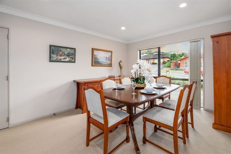 Photo of property in 6 Leafield Crescent, Henderson, Auckland, 0612