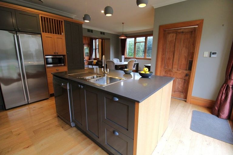 Photo of property in 398 North Road, North East Valley, Dunedin, 9010