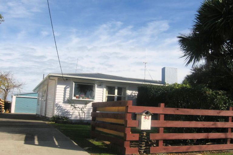 Photo of property in 43 Monrad Street, Highbury, Palmerston North, 4412