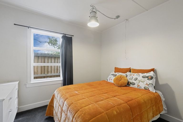 Photo of property in 10 Donald Place, St Albans, Christchurch, 8014