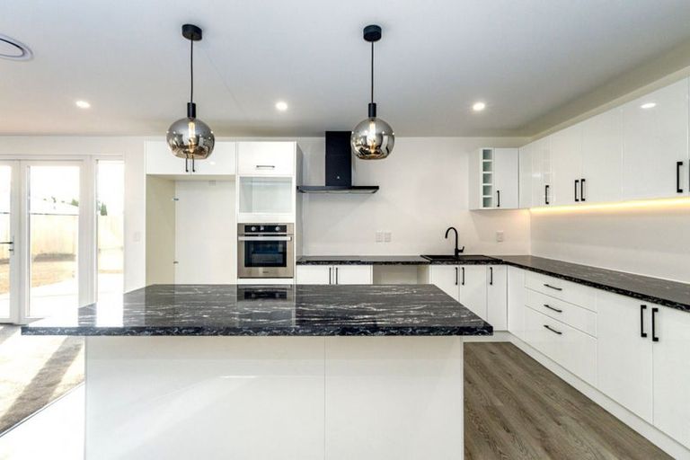 Photo of property in 28e Ashbury Drive, Tinwald, 7774