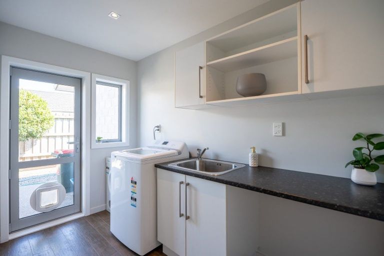 Photo of property in 8 Petrel Close, Paraparaumu Beach, Paraparaumu, 5032