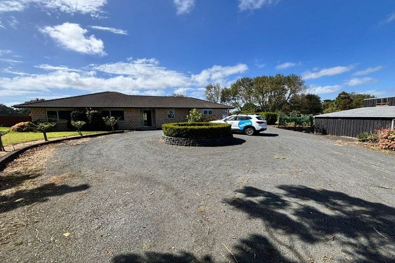 Photo of property in 27 Williams Road, Glenbrook, Waiuku, 2681
