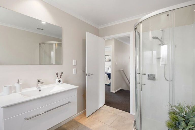 Photo of property in 2 Retallick Place, Flagstaff, Hamilton, 3210