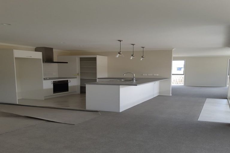 Photo of property in 17 Union Drive, Papamoa, 3118