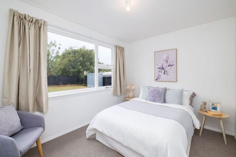 Photo of property in 102 Eureka Street, Aranui, Christchurch, 8061