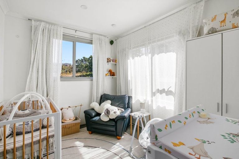 Photo of property in 10 Parris Street, Moturoa, New Plymouth, 4310