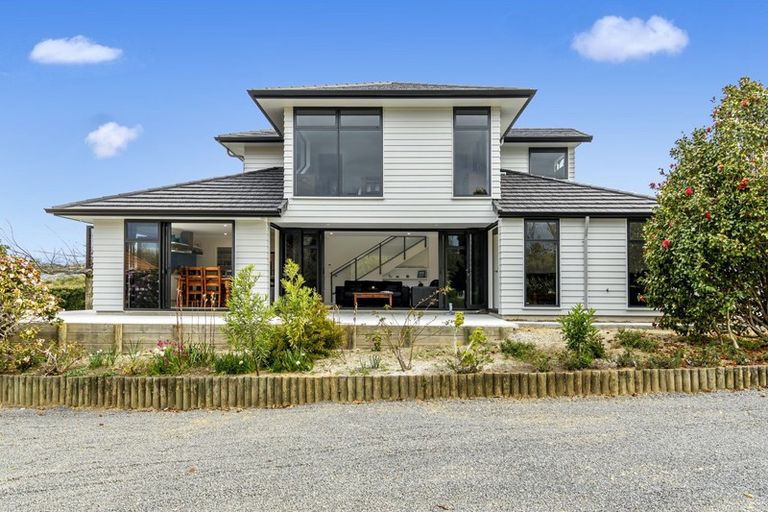 Photo of property in 37 Bert Wall Drive, Omokoroa, 3114