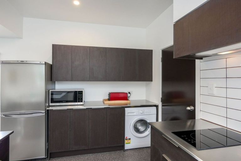 Photo of property in 274 Oxford Street, South Dunedin, Dunedin, 9012