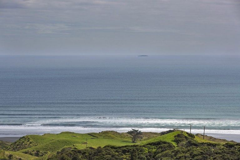 Photo of property in 1615 Whaanga Road, Raglan, 3296