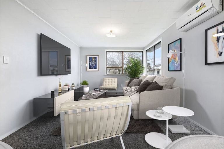 Photo of property in 132 Chichester Drive, Rosehill, Papakura, 2113