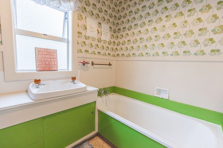 Photo of property in 79 Tyndall Street, Pahiatua, 4910