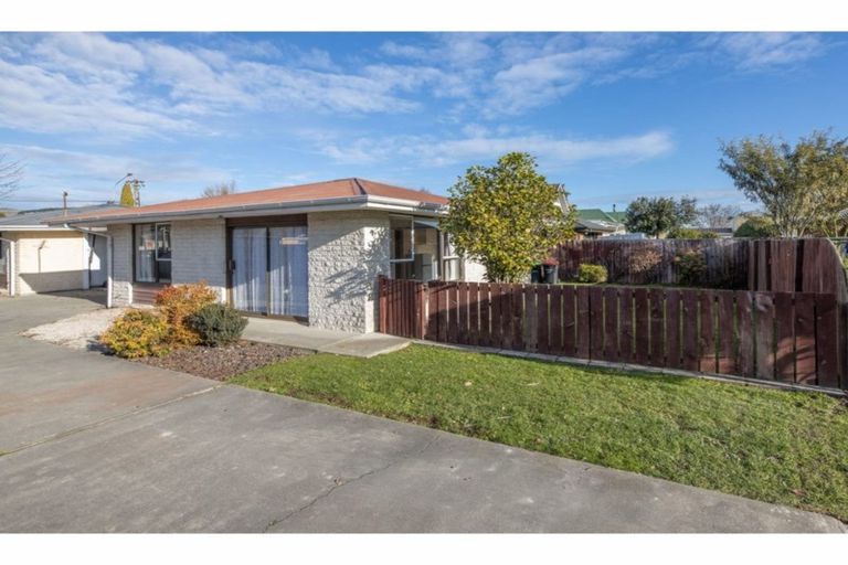 Photo of property in 2/95 Milton Street, Somerfield, Christchurch, 8024