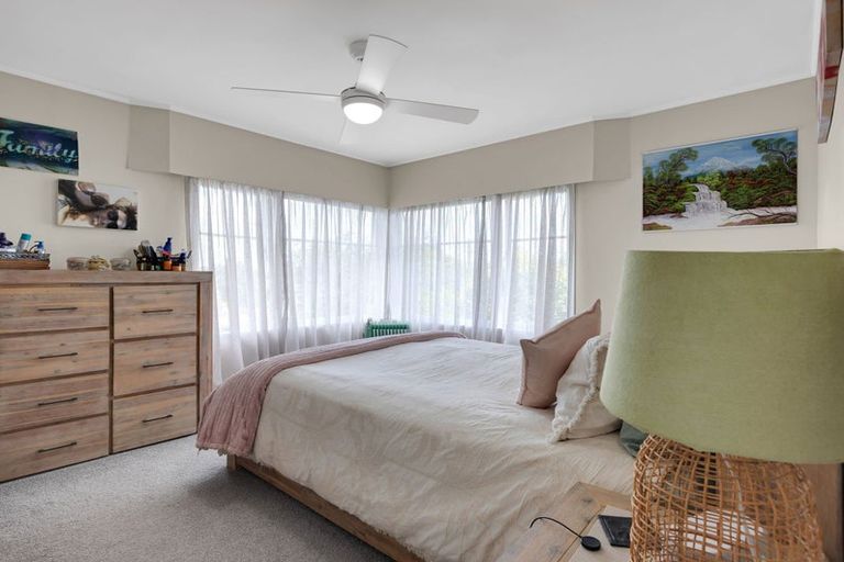 Photo of property in 9 Matthews Crescent, Melville, Hamilton, 3206