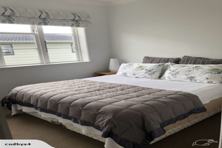 Photo of property in 6 Hindmarsh Street, Johnsonville, Wellington, 6037