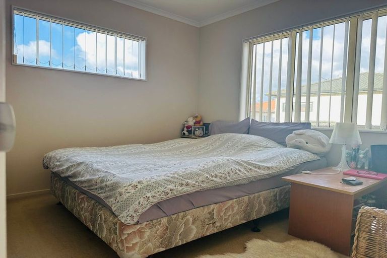 Photo of property in 8 Magnolia Place, Flat Bush, Auckland, 2016