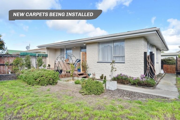 Photo of property in 2/5 Chadbury Street, Parklands, Christchurch, 8083