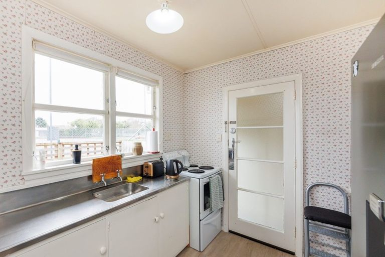 Photo of property in 12a Collingwood Court, Hokowhitu, Palmerston North, 4410