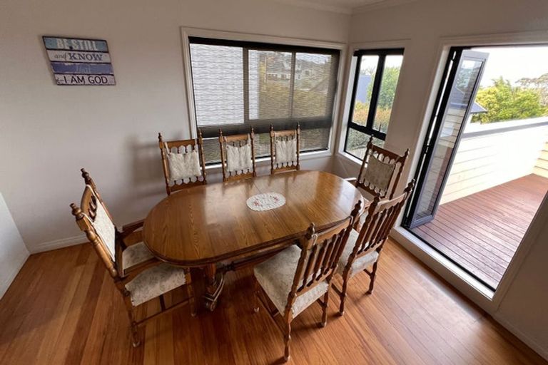 Photo of property in 1/77 Litten Road, Cockle Bay, Auckland, 2014