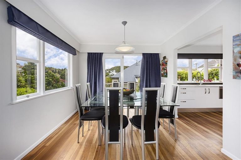 Photo of property in 41 Cockayne Road, Khandallah, Wellington, 6035