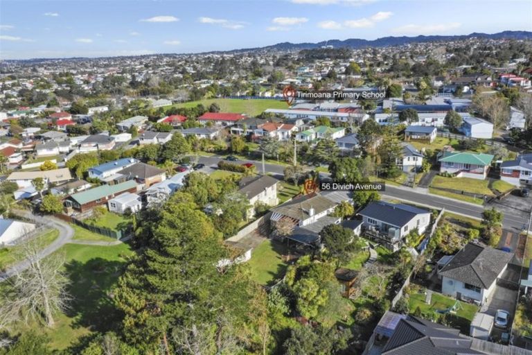 Photo of property in 56 Divich Avenue, Te Atatu South, Auckland, 0610