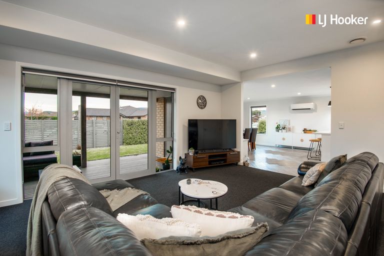 Photo of property in 7 Kinloch Place, Mosgiel, 9024