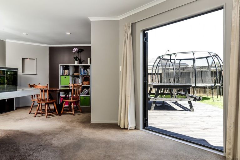 Photo of property in 7 Roderick Place, Rototuna, Hamilton, 3210