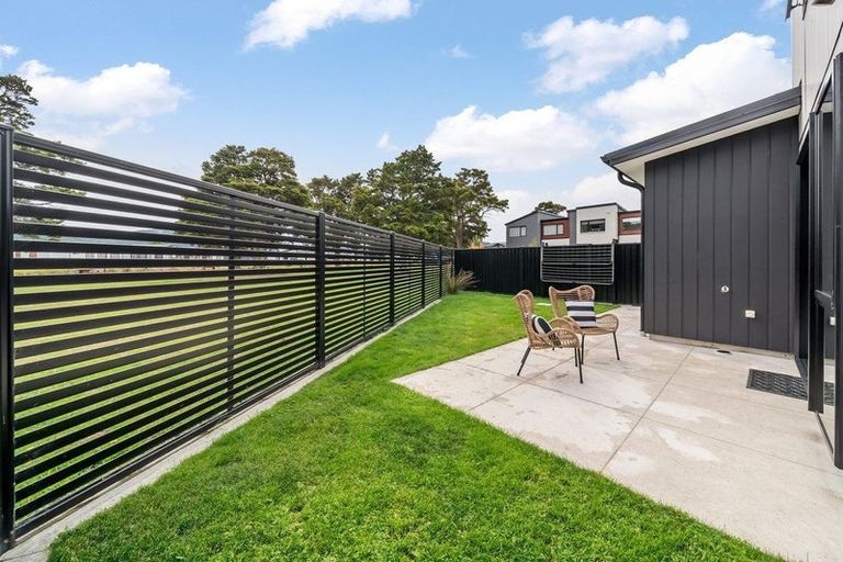 Photo of property in 84 Mawai Hakona Drive, Wallaceville, Upper Hutt, 5018