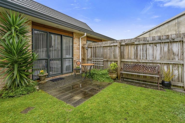 Photo of property in Redwood Village, 54/42 Main Road, Tawa, Wellington, 5028