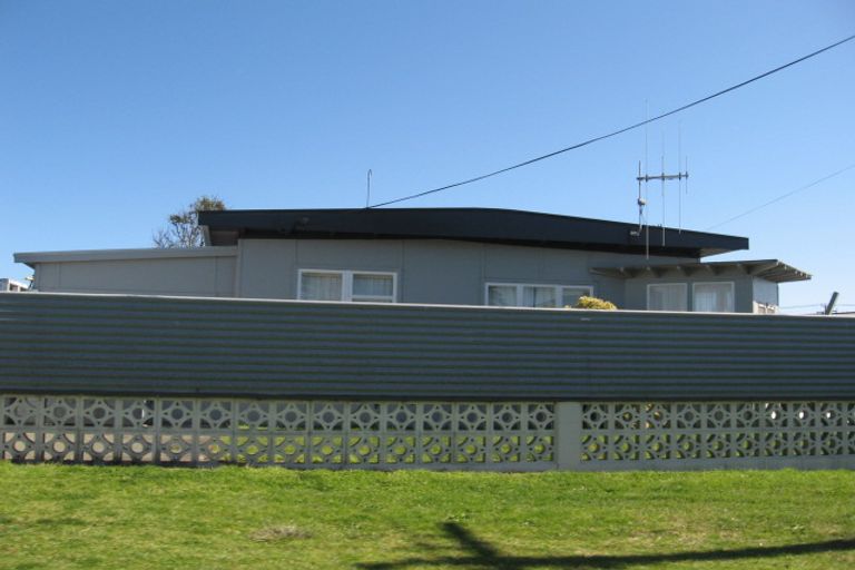 Photo of property in 20 Muapoko Street, Himatangi Beach, Foxton, 4891