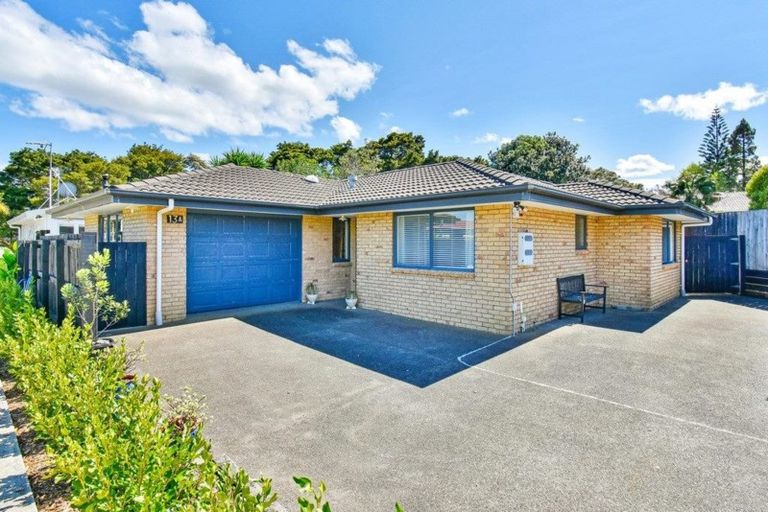 Photo of property in 13a Collie Street, Hillpark, Auckland, 2102