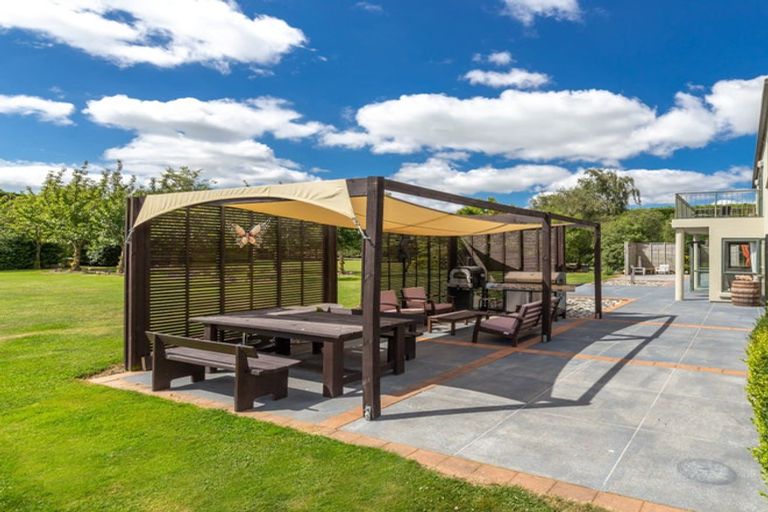 Photo of property in 1217 Hoskyns Road, Kirwee, Christchurch, 7671