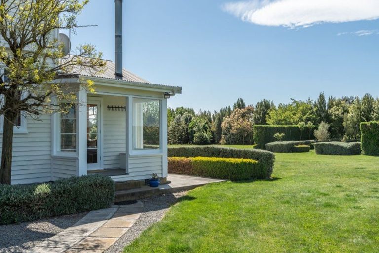 Photo of property in 864 Clintons Road, Charing Cross, Christchurch, 7671