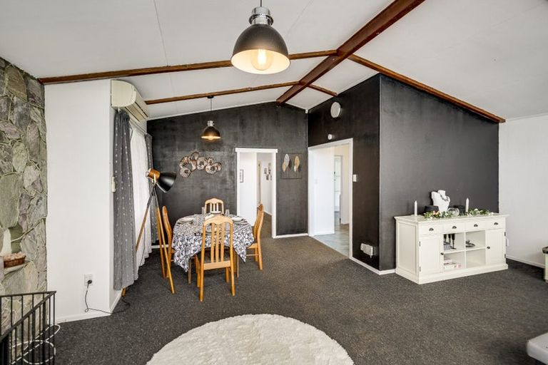 Photo of property in 165 Flaxmere Avenue, Flaxmere, Hastings, 4120