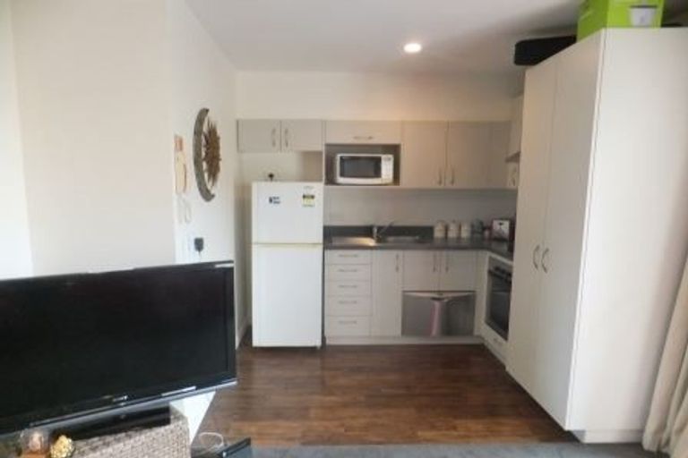 Photo of property in 11/30 Mathesons Road, Phillipstown, Christchurch, 8011