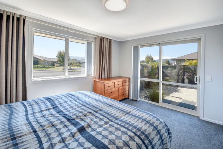 Photo of property in 51 Silver Springs Boulevard, Mosgiel, 9024