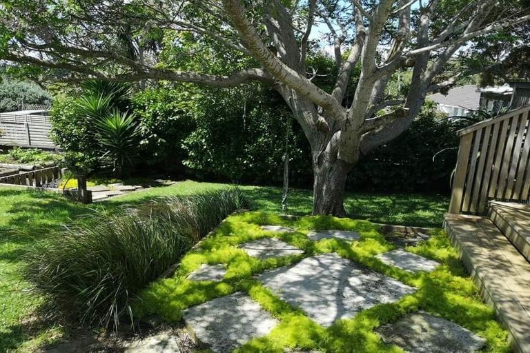 Photo of property in 140 Pembroke Street, Westown, New Plymouth, 4310