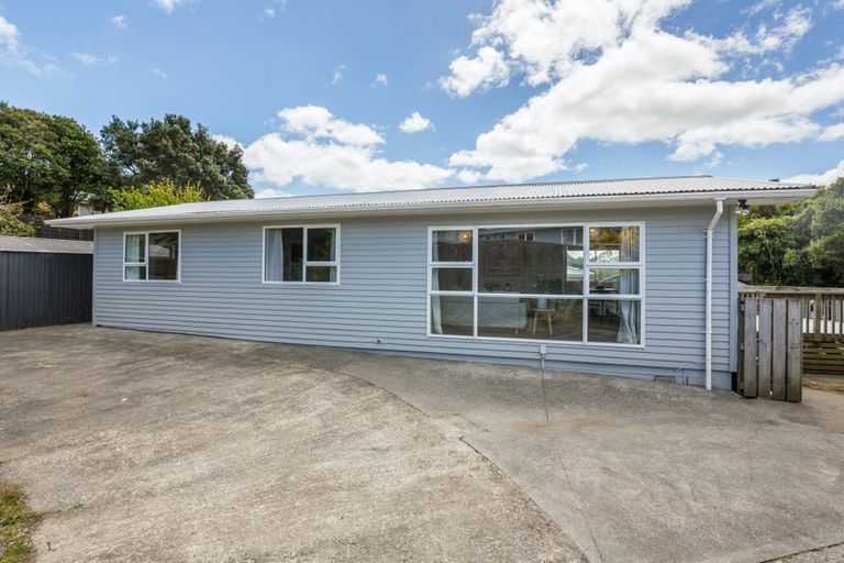 Photo of property in 408 Warspite Avenue, Ascot Park, Porirua, 5024