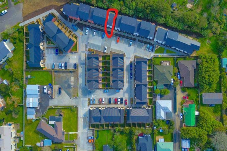 Photo of property in 2/125b Metcalfe Road, Ranui, Auckland, 0612