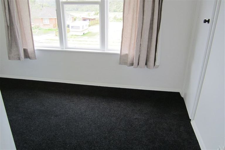 Photo of property in 16-20 Wickes Street, Cobden, Greymouth, 7802