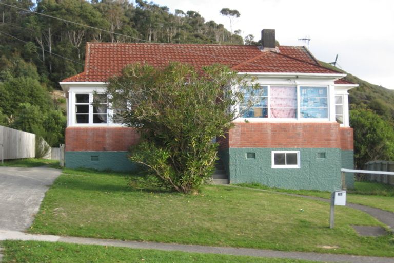 Photo of property in 67 Wilkie Crescent, Naenae, Lower Hutt, 5011