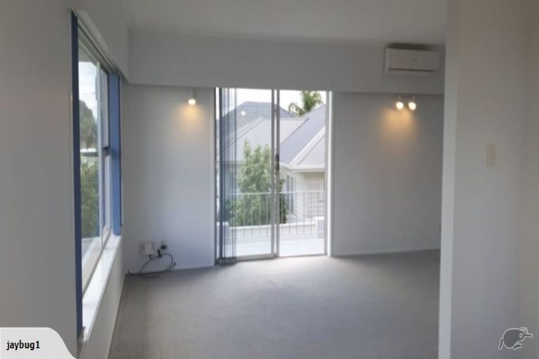 Photo of property in 1/6 Aramoana Avenue, Devonport, Auckland, 0624